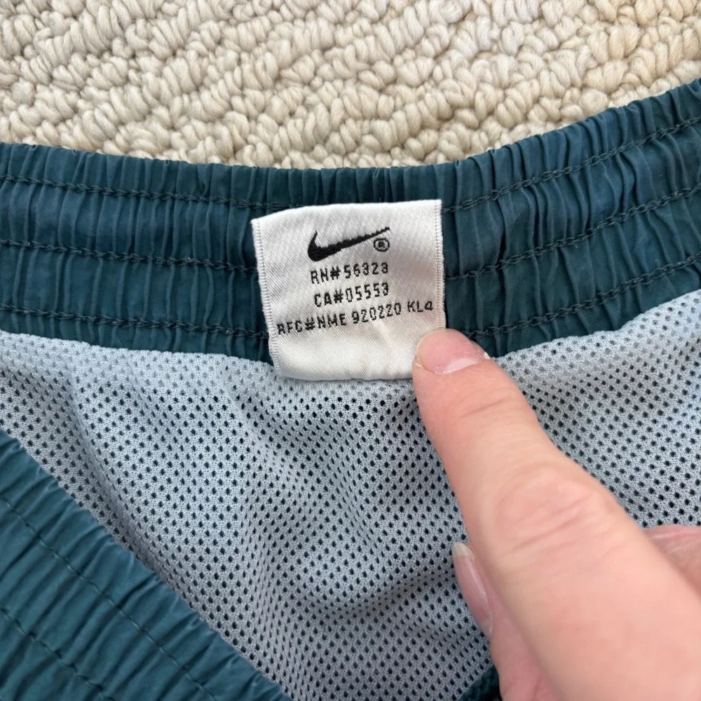 Nike large measurements